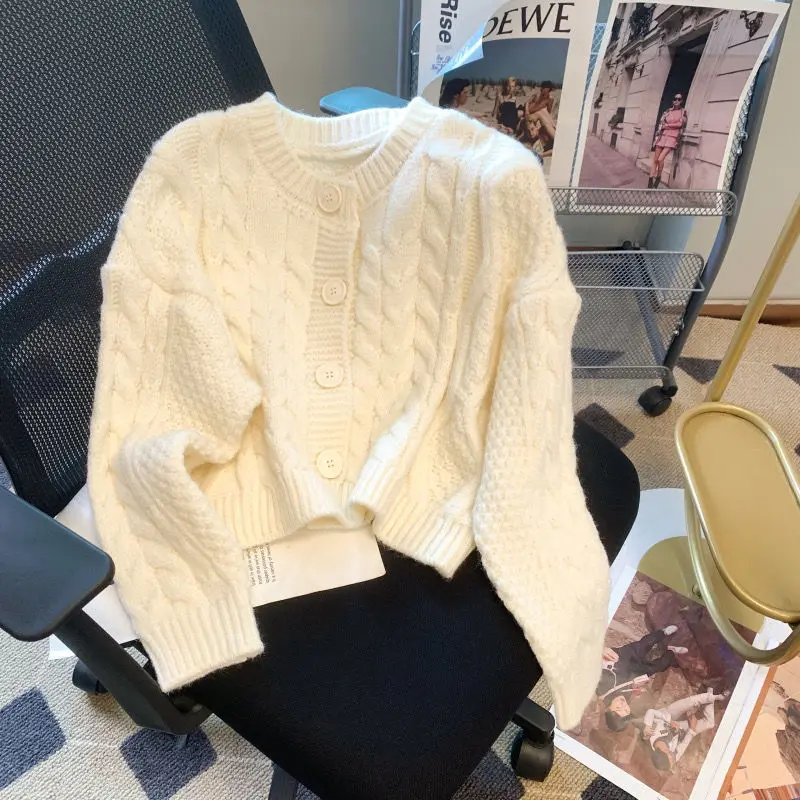 

Sweater cardigan female soft Fried Dough Twists short cardigan coat spring soft waxy long sleeve loose knit sweater female top