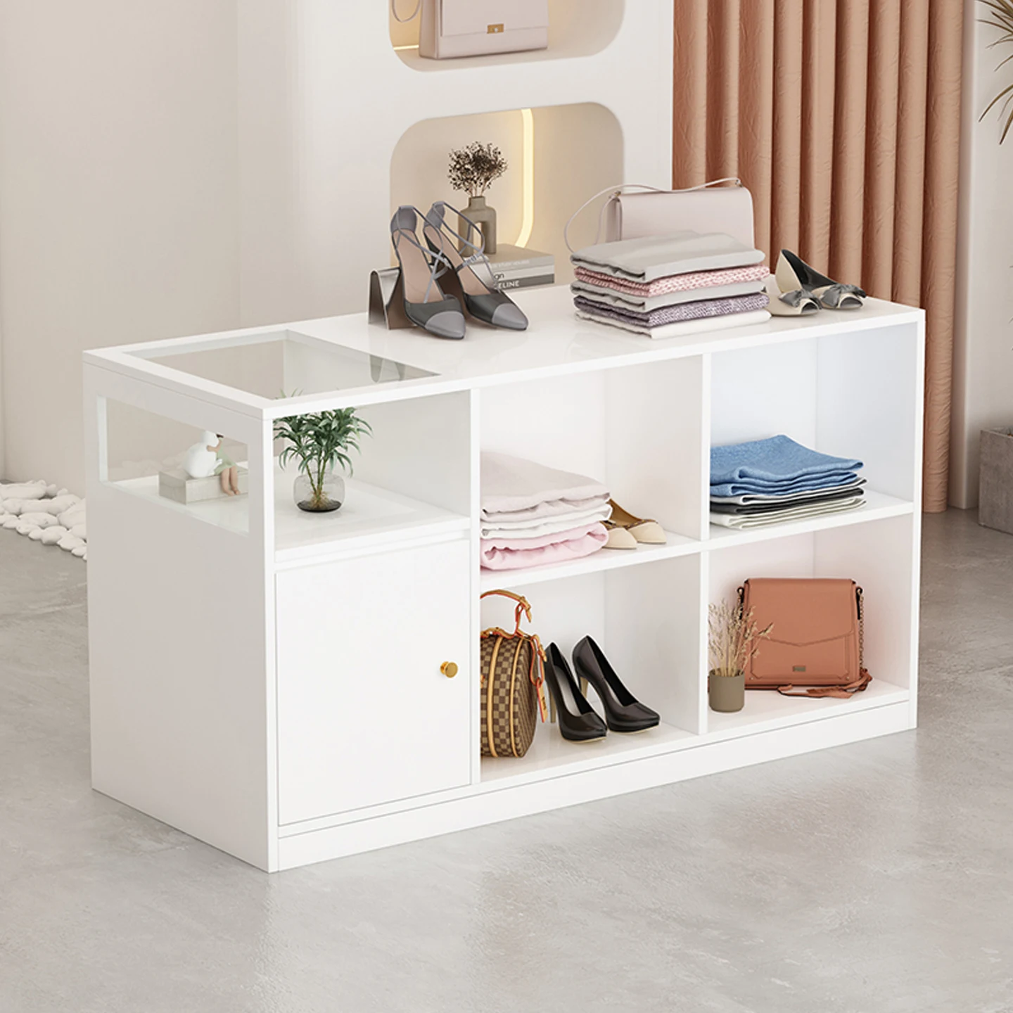 Clothing shop Nakajima water table cake shop jewelry shop glass ornaments display cabinet commercial