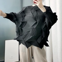 Miyake Pleated T-shirt Casual Fold Top 2025 Summer New Round Neck T-shirt Irregular Large Size Loose Women's Pleat Clothing
