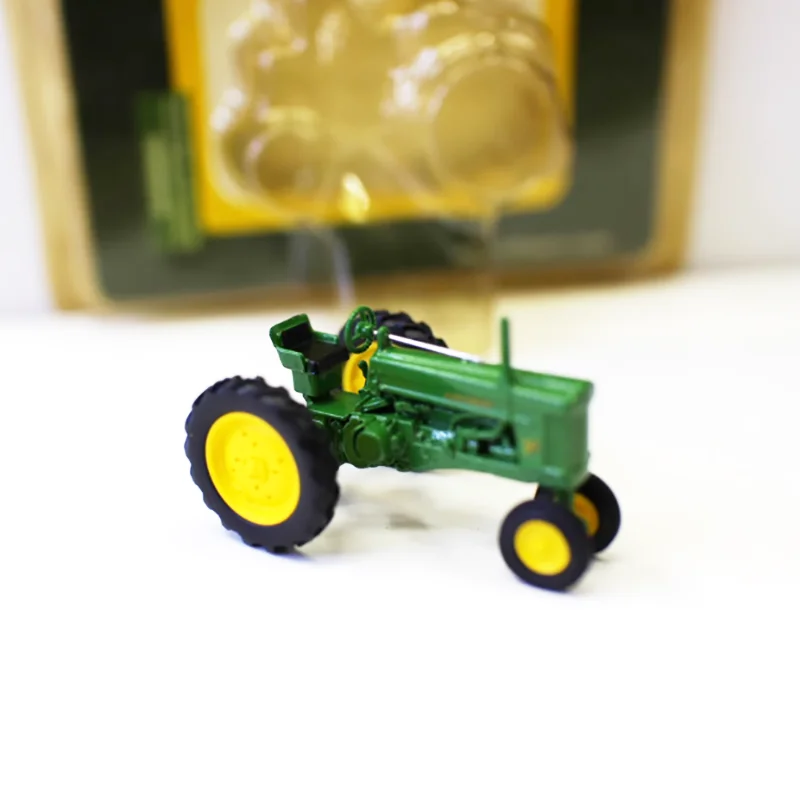 

Литой под давлением масштаб 1:87, трактор из сплава, сельскохозяйственная техника, модель автомобиля, готовый продукт, имитация игрушки, подарок, сцена, орнамент