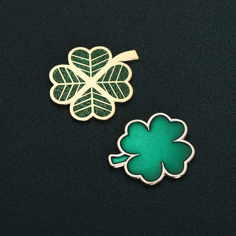 Аксессуары Lucky Grass Ball Жетон Зажим для шляпы Гальванический золотой маркер для мяча для гольфа Зажим для шляпы для гольфа Четырехлистный клевер Зажим для кепки для гольфа