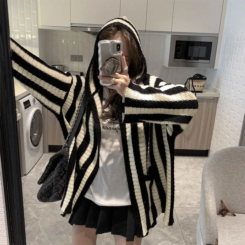 Commute Autumn Winter Striped Sweaters Female Clothing Casual Long Sleeve Korean Loose Stylish Hooded Pockets Knitted Cardigan