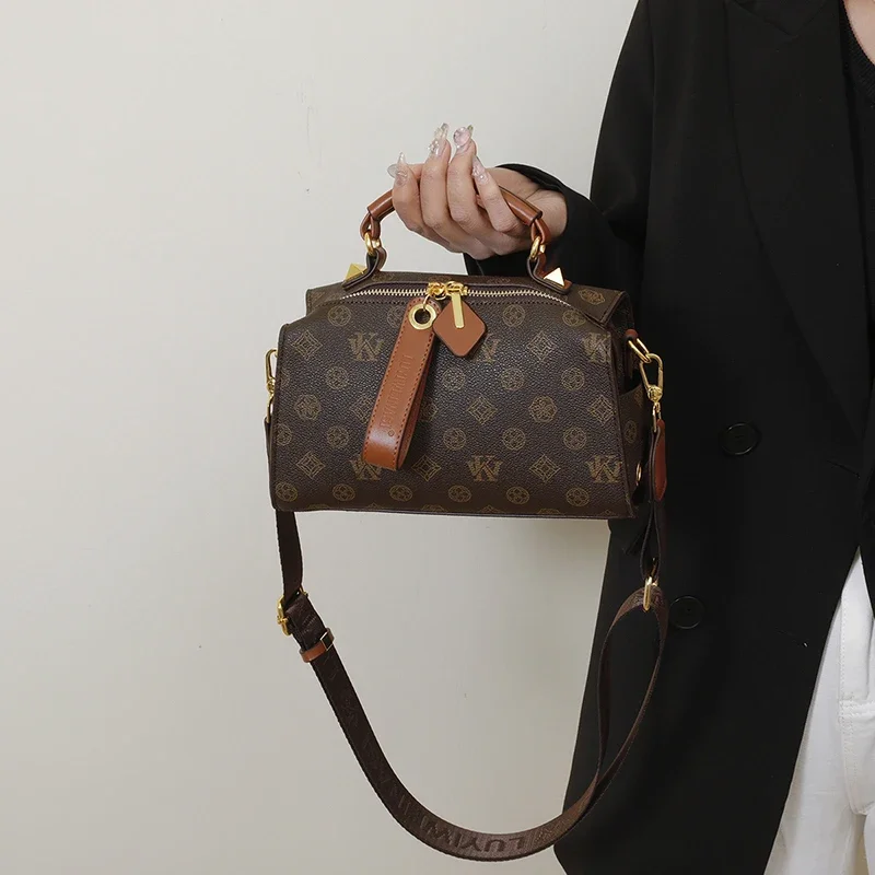 

Luxury Brand Inspired Tote Handbag For Women Genuine Leather Shoulder Bag Ladies Elegant Purse With Contrast Color Lining