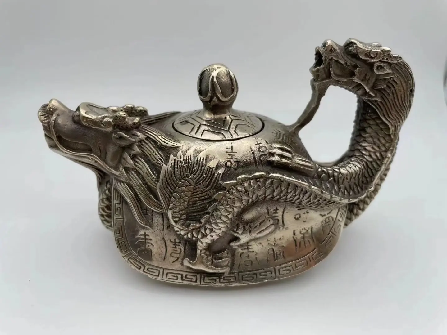 

Pure copper white copper dragon turtle wine pot tea pot home decoration handicraft ornaments