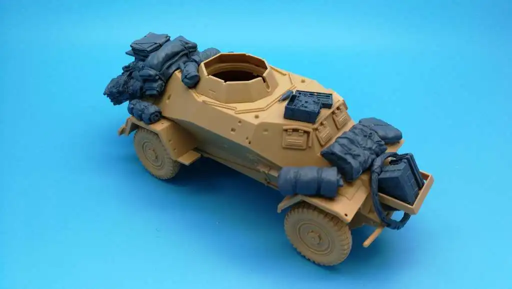 1:35 Scale Resin Die-casting Armored Vehicle Parts Modification Does Not Include The Unpainted Model Of The Car 35871