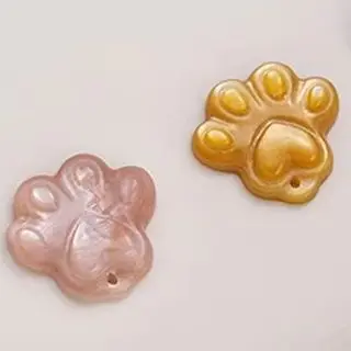 

Natural Shell Carved Kitten Paw Pendant - White Butterfly Black Pink Cat Paw for DIY Bracelet Earrings Jewelry Making