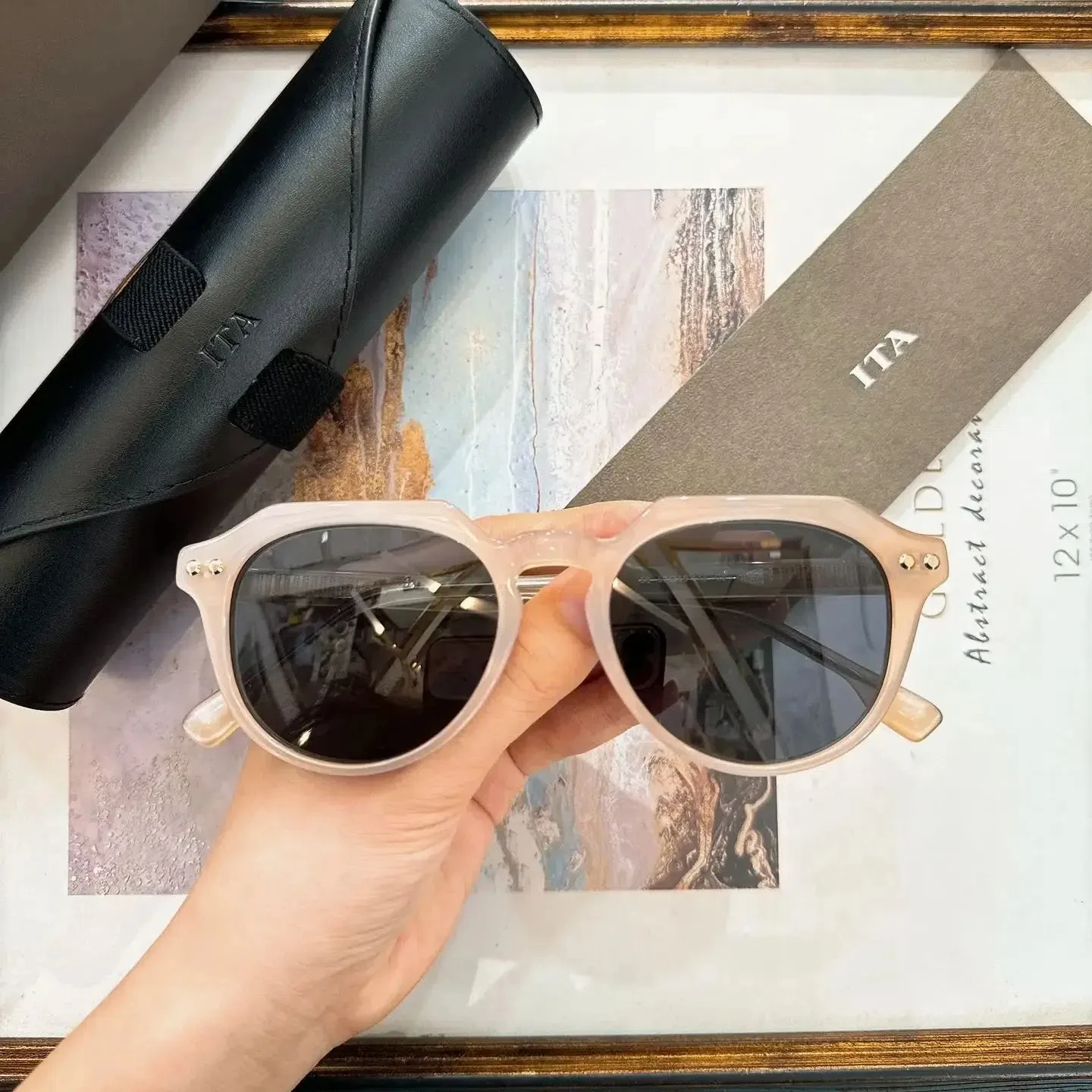 

New RETRODITA DTS456 Stylish Top Quality Pink Acetate Frame Womens Sunglasses Casual Luxury Design Polarized Men's Sun Glasses