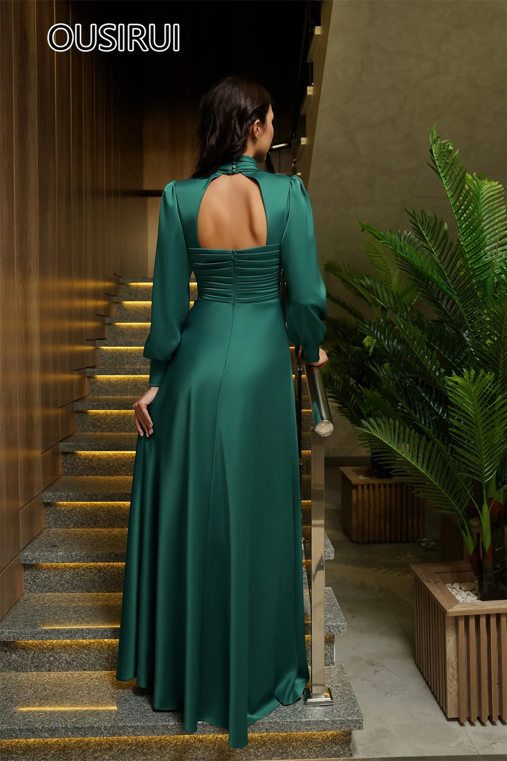 サテンのイブニングドレス,ジッパー付き,シングル,ハイカラー,トラペーズカット,ウエディング,長袖,カスタムメイド