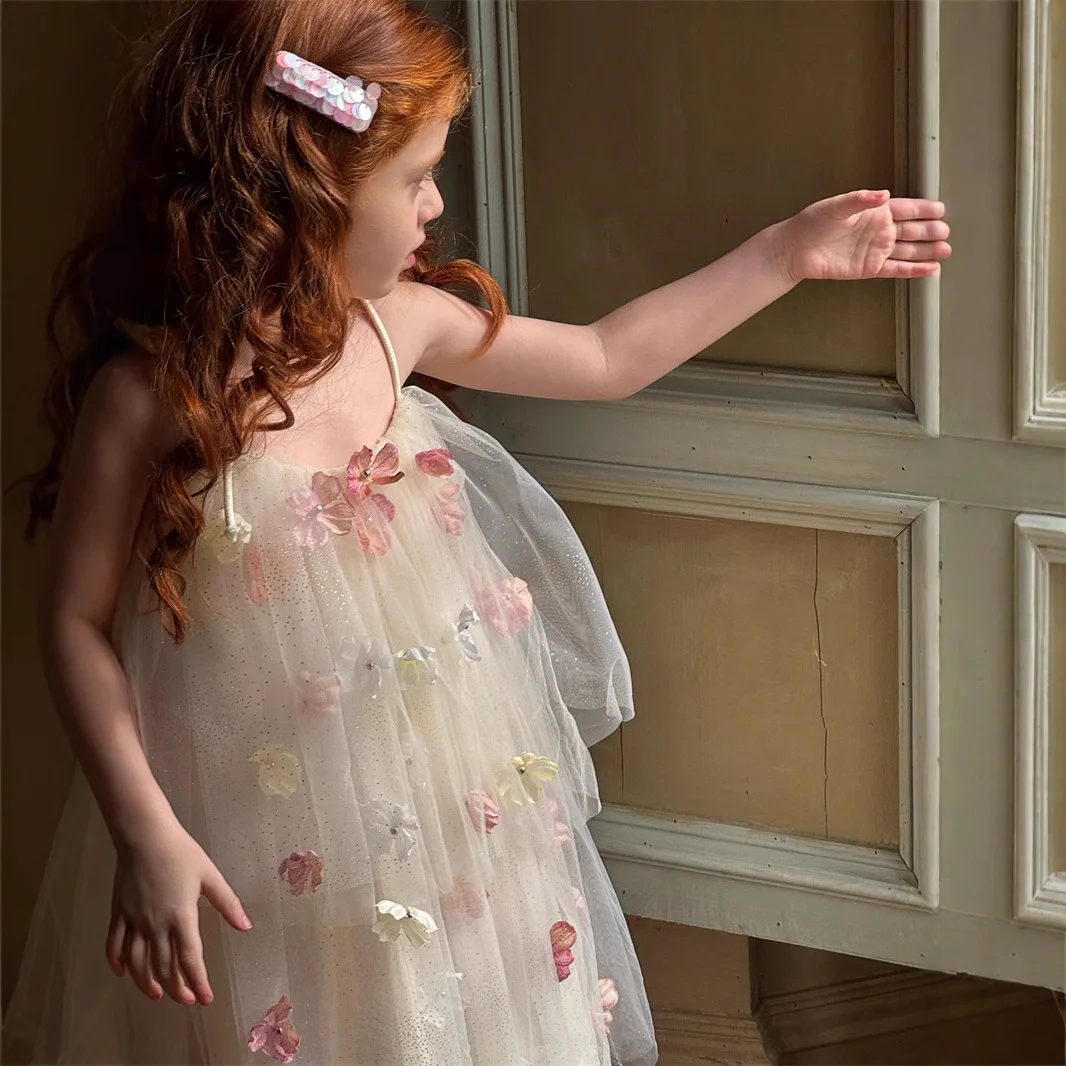 

2025 Summer New Girl's Little Fairy Dress Super Fairy Yarn Three Flower Yarn Sleeveless Lace up Skirt flower girl dresses
