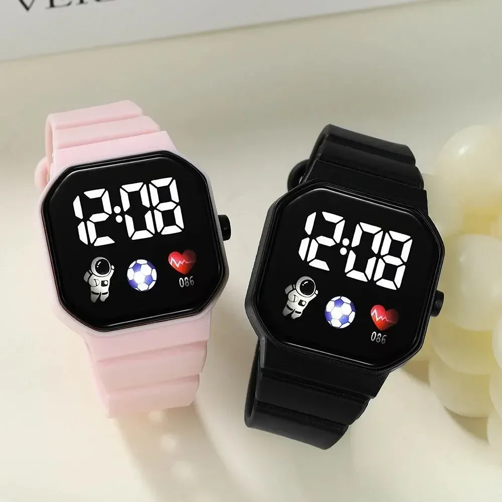 Reloj Digital LED deportivo para niños, pulsera electrónica a la moda, resistente al agua, con correa de silicona, regalo