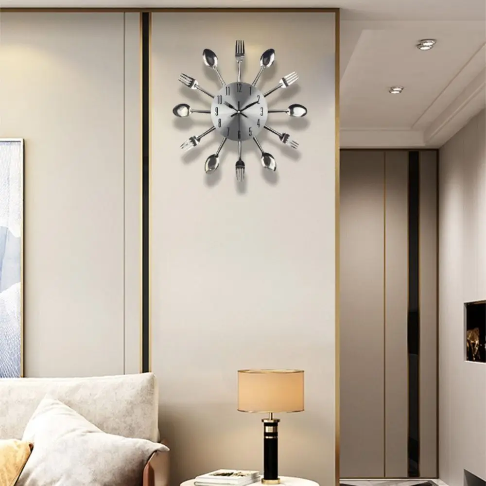 Household Decoration 3D Spoon Fork Wall Clock Removable Creative Cutlery Wall Clock Electronic Fashion Metal Clock Restaurant