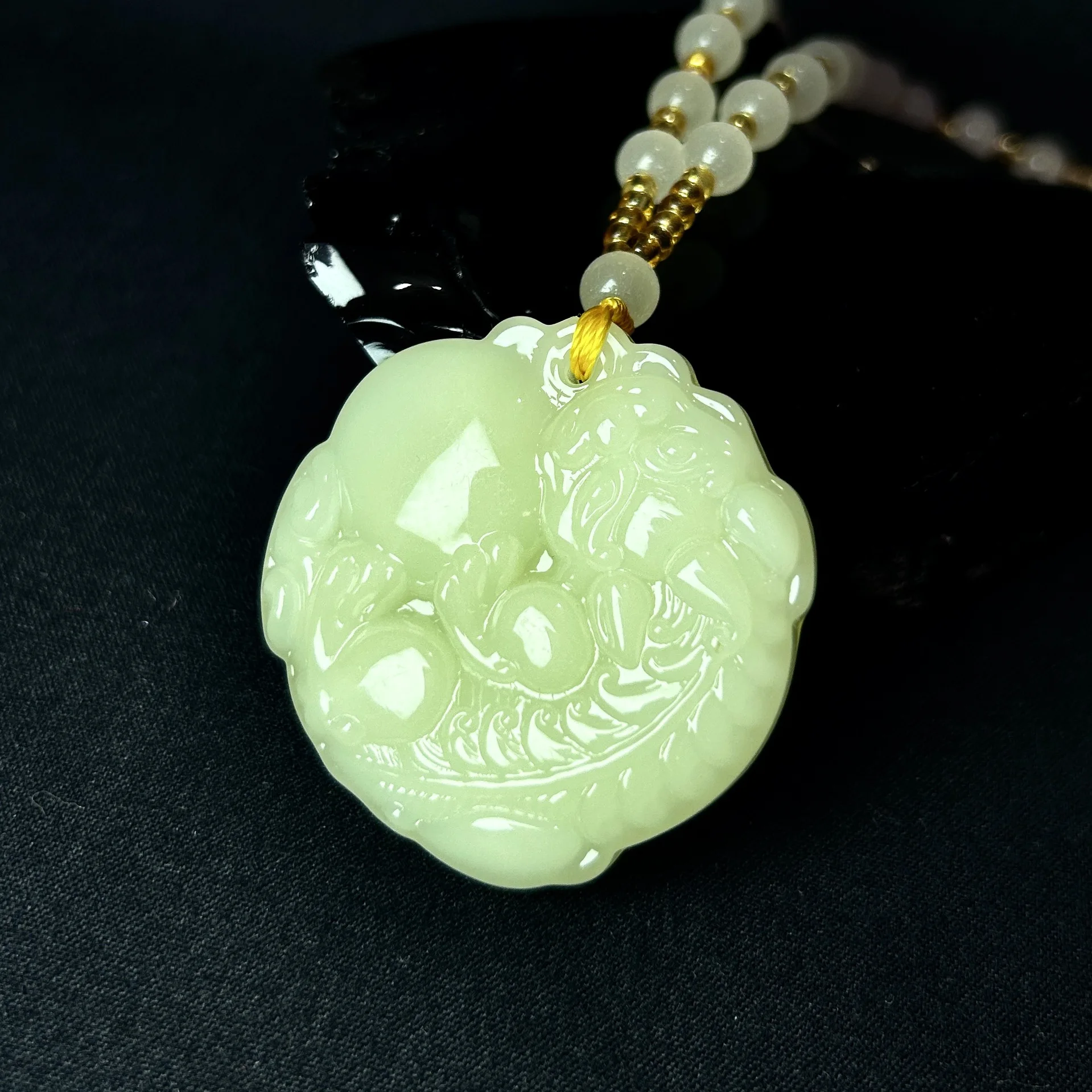 Imitation Natural Hetian Jasper White Jade Invitation to Fortune Pixiu Pendant Exquisite Handicraft Mascots Best Selling Fashion