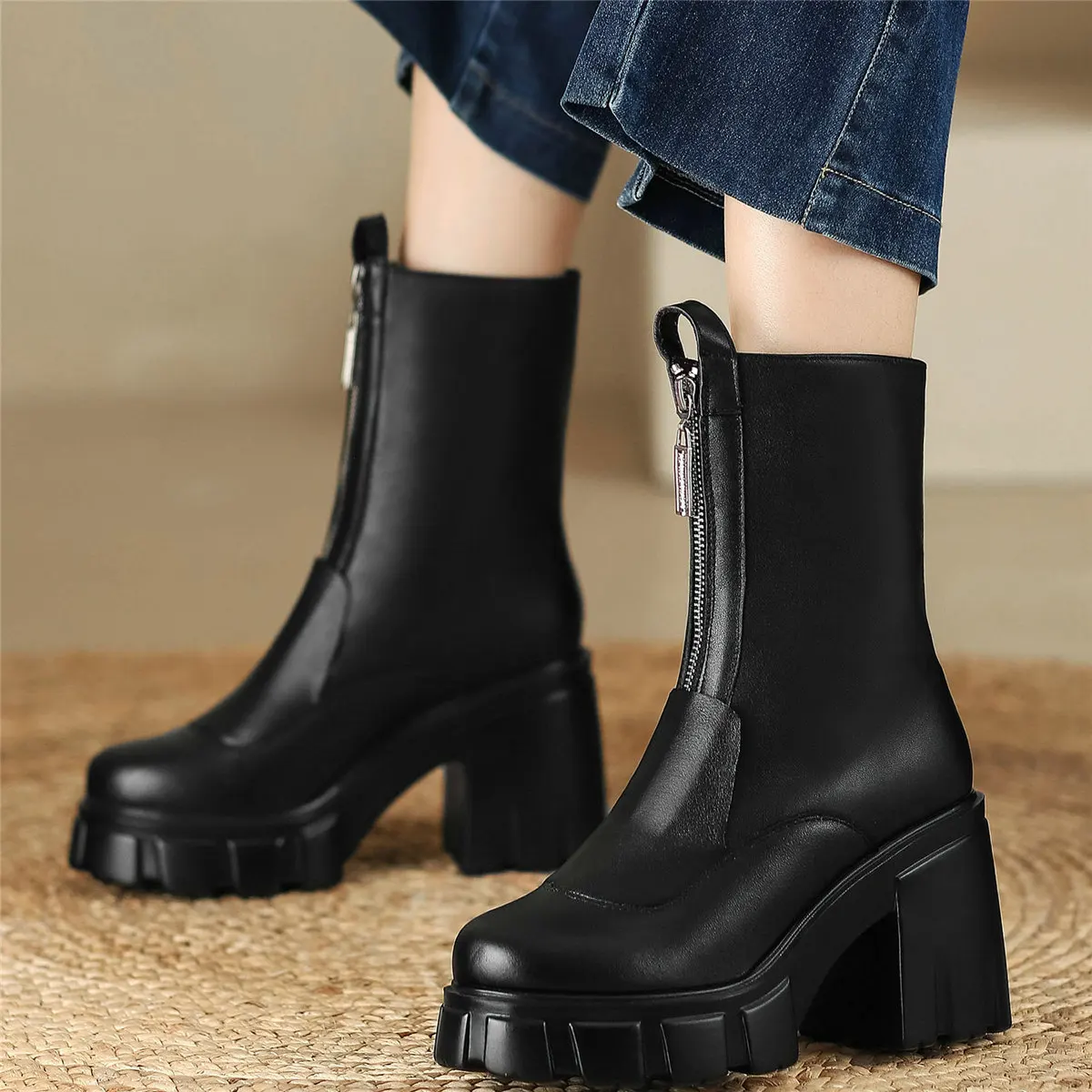 

High Top Platform Pumps Shoes Women Genuine Leather High Heel Ankle Boots Female Winter Round Toe Fashion Sneakers Casual Shoes