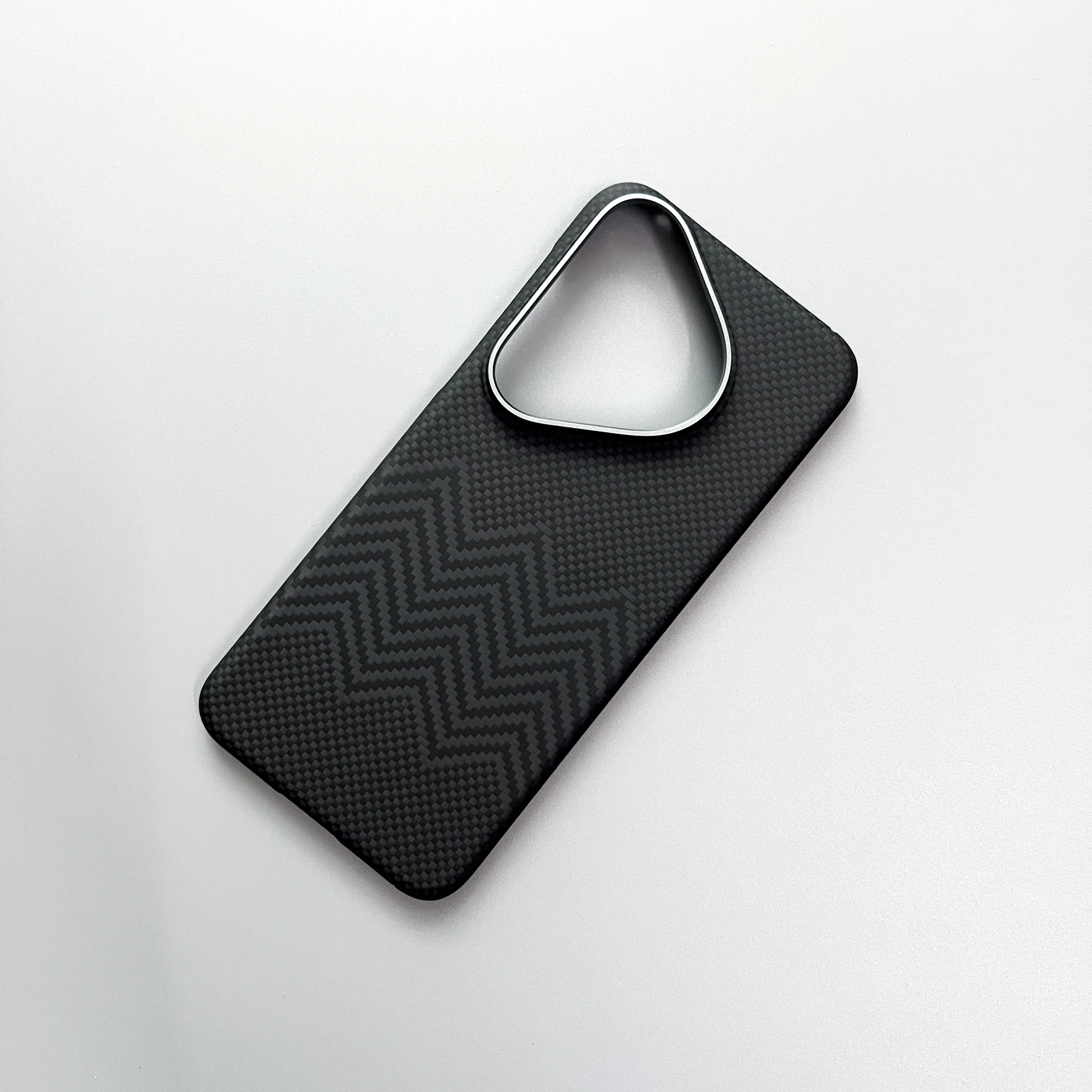 Suitable for Huawei Pura 70 carbon fiber protective case, ultra-thin Kevlar phone case