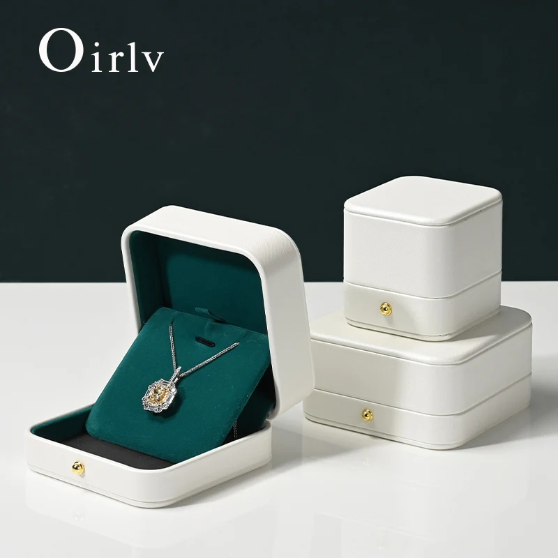 

Oirlv Коробка-органайзер для ювелирных украшений из искусственной кожи – футляр для хранения колец, браслетов, подвесок, длинных цепочек, подарочная коробка с возможностью персонализации