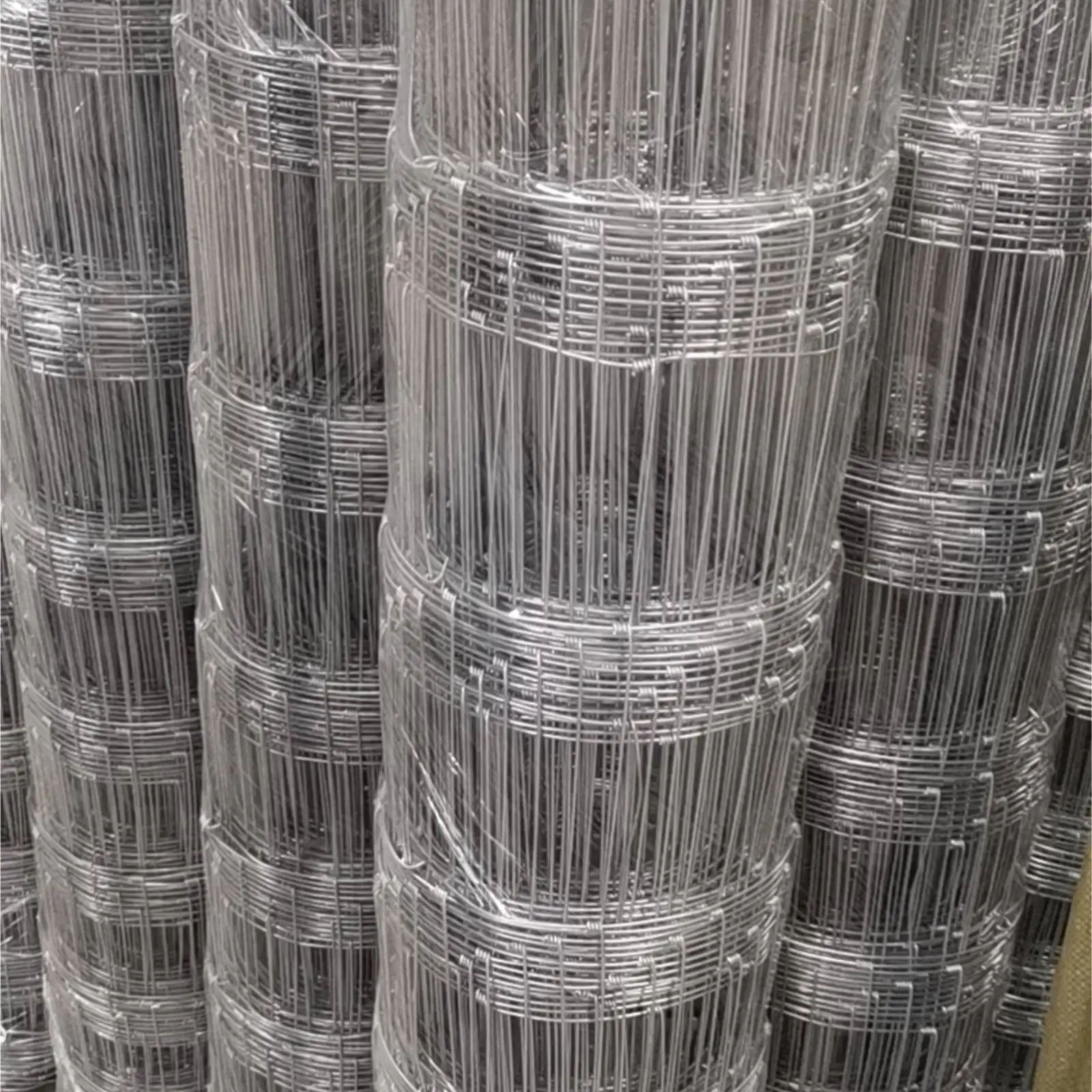 5FT/6FT Metal Farm Fence Net Agriculture Netting Fencing Wire Mesh for Goat Hog Yard Animals Field Protection Use