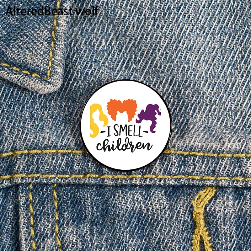 I smell children Printed Pin Custom Funny Brooches Shirt Lapel Bag Cute Badge Cartoon Cute Jewelry Gift for Lover Girl Friends