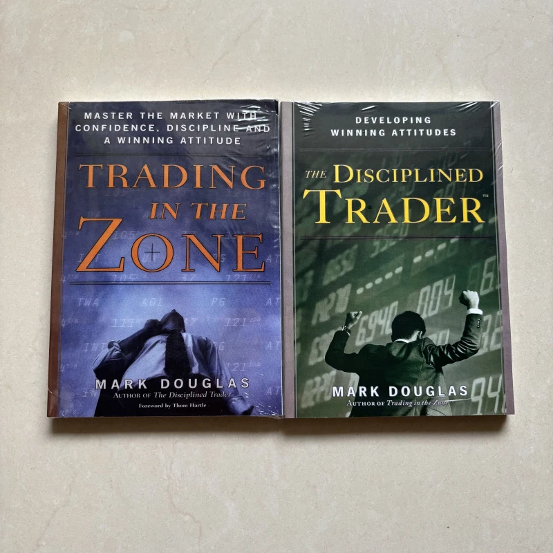 Mark Douglas Trading en la zona y el comerciante disciplinado Libro de bolsillo en inglés
