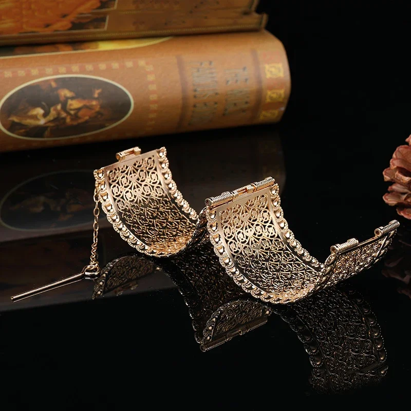 Dubai Golden Metal Bracelet Aristocratic Hollow Design Wrist Jewelry Women's Wedding  Caftan Decoration Bngle Jewelry