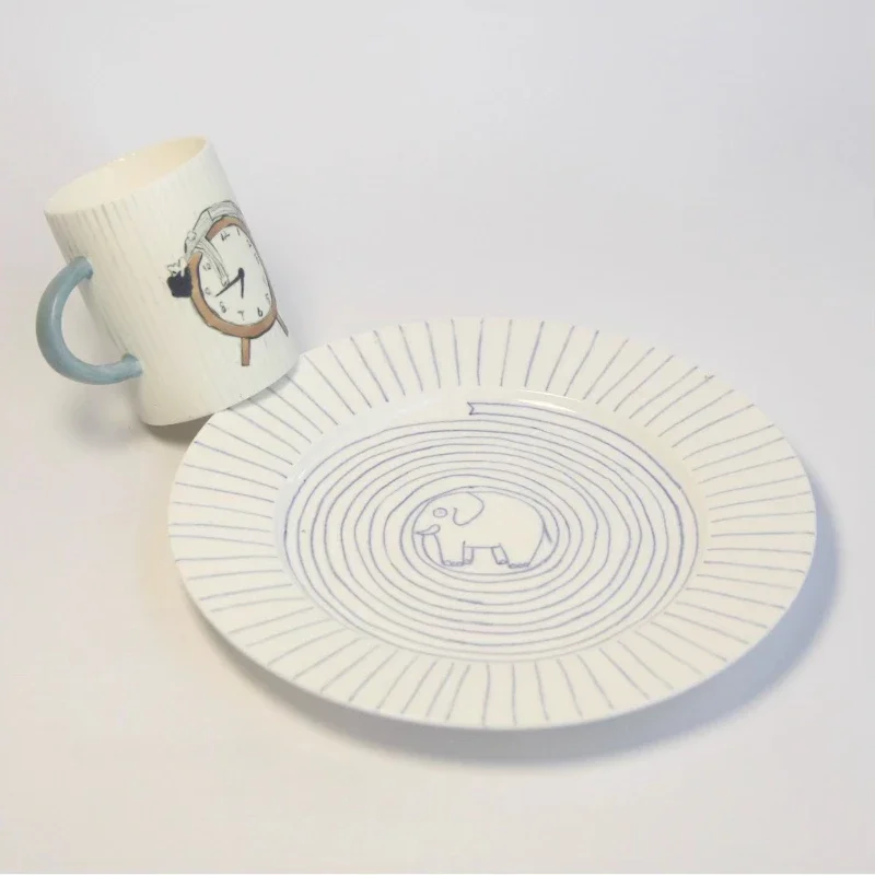 Hand drawn ceramic elephant plate Nordic minimalist style ceramic fruit dish dinner plate home decoration ornament creative gift
