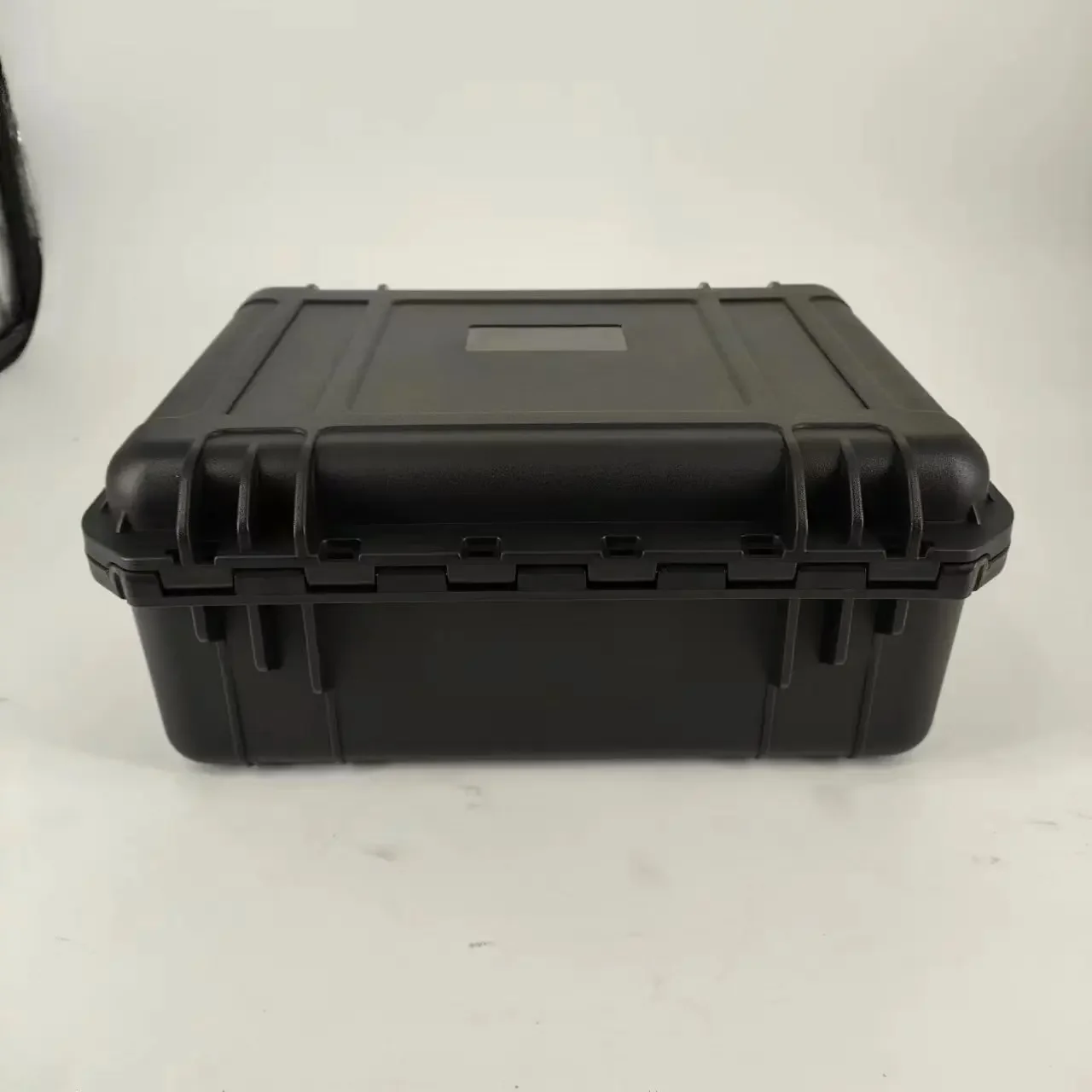 DPC077-4 high quality IP67 Waterproof Shockproof hard plastic equipment carrying tool case with customizable foam