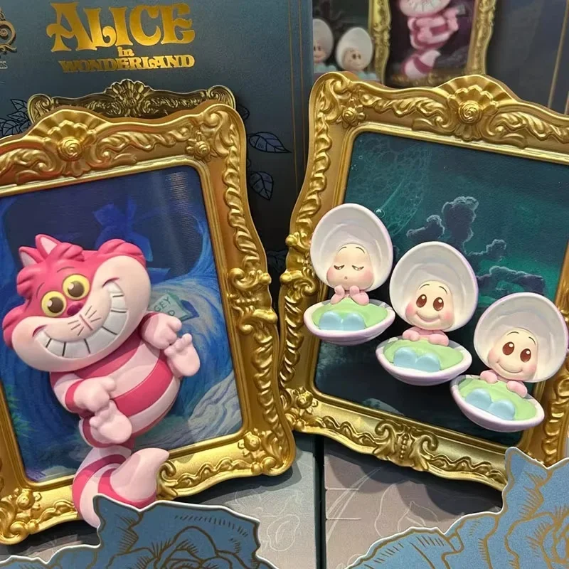 Artistiek ontwerp Eco-vriendelijk PVC Prachtige details, Alice Blind Box-model, Disney Fan Collectible Desktop Ornament Verjaardagscadeau