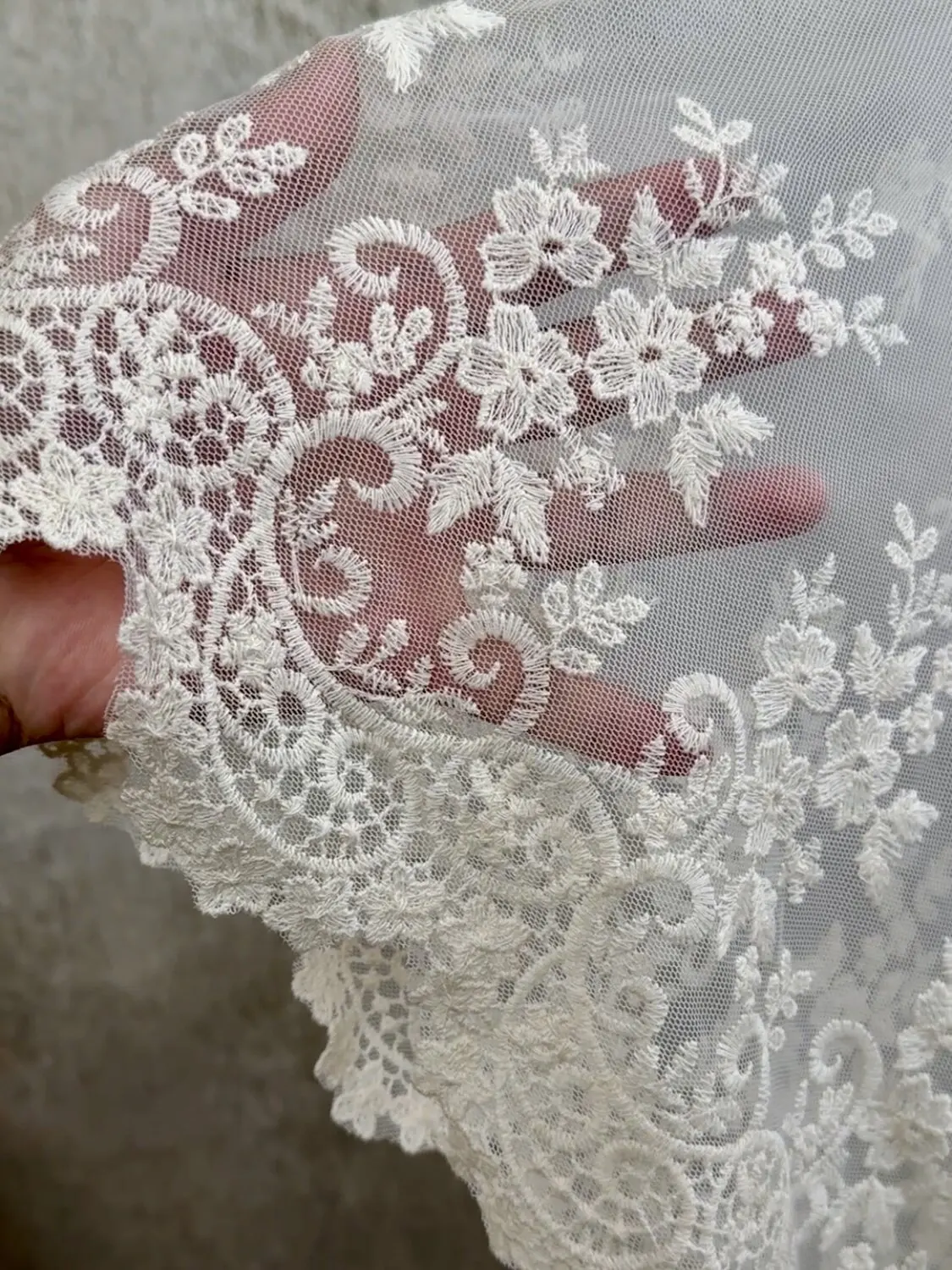 Vintage elegant cotton thread embroidered mesh lace fabric for wedding dresses designer fabrics, DIY sewing accessories