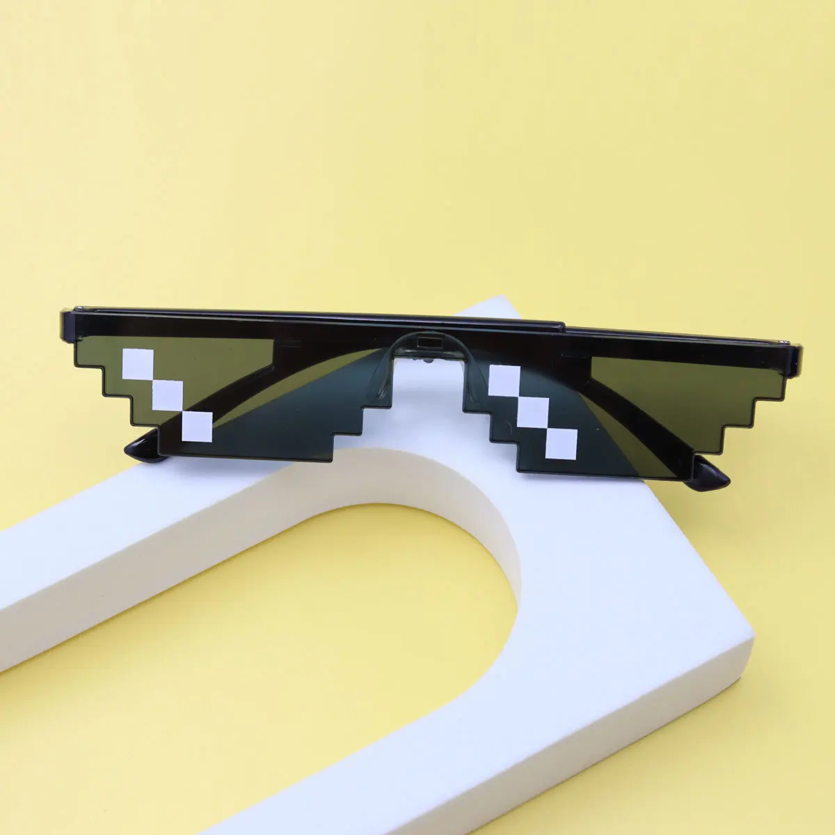 2Pcs Mosaic Sunglasses Cool Party Vintage Shades Eyewear For Men Pixelated Sunglasses Funny Women Glasses