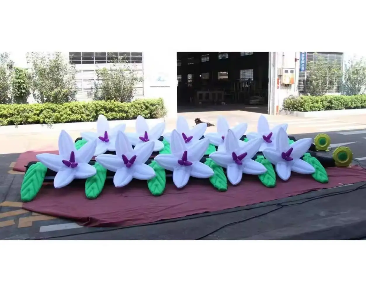 Colorful Inflatable Flower Chain Inflatable Flower Decoration Artificial Plant with Led Lights For Wedding and Party Event