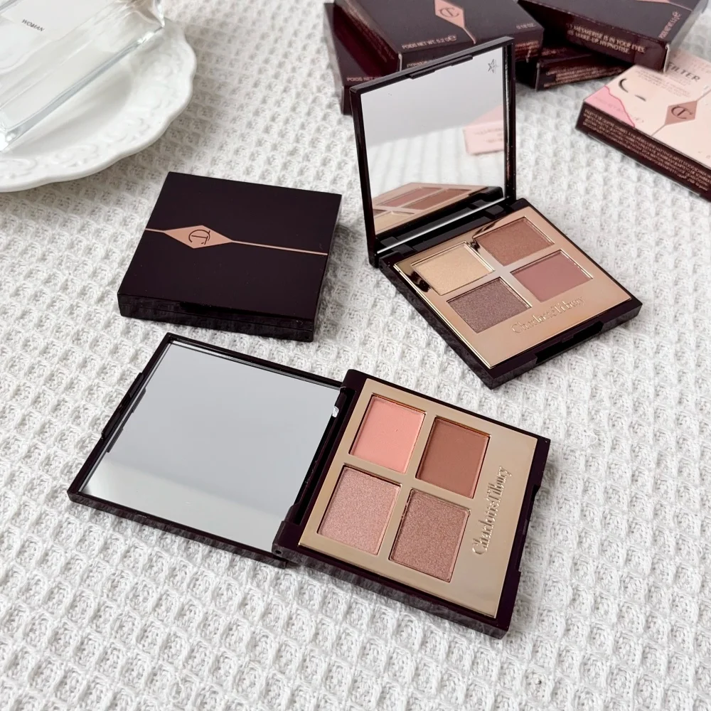 Charlotte Tilbury Luxury Eyeshadow Palette Satin-matte, Shimmer and Metallic Finishes Easy-to-use 4-shade CT Eyeshadow Palette - view 4