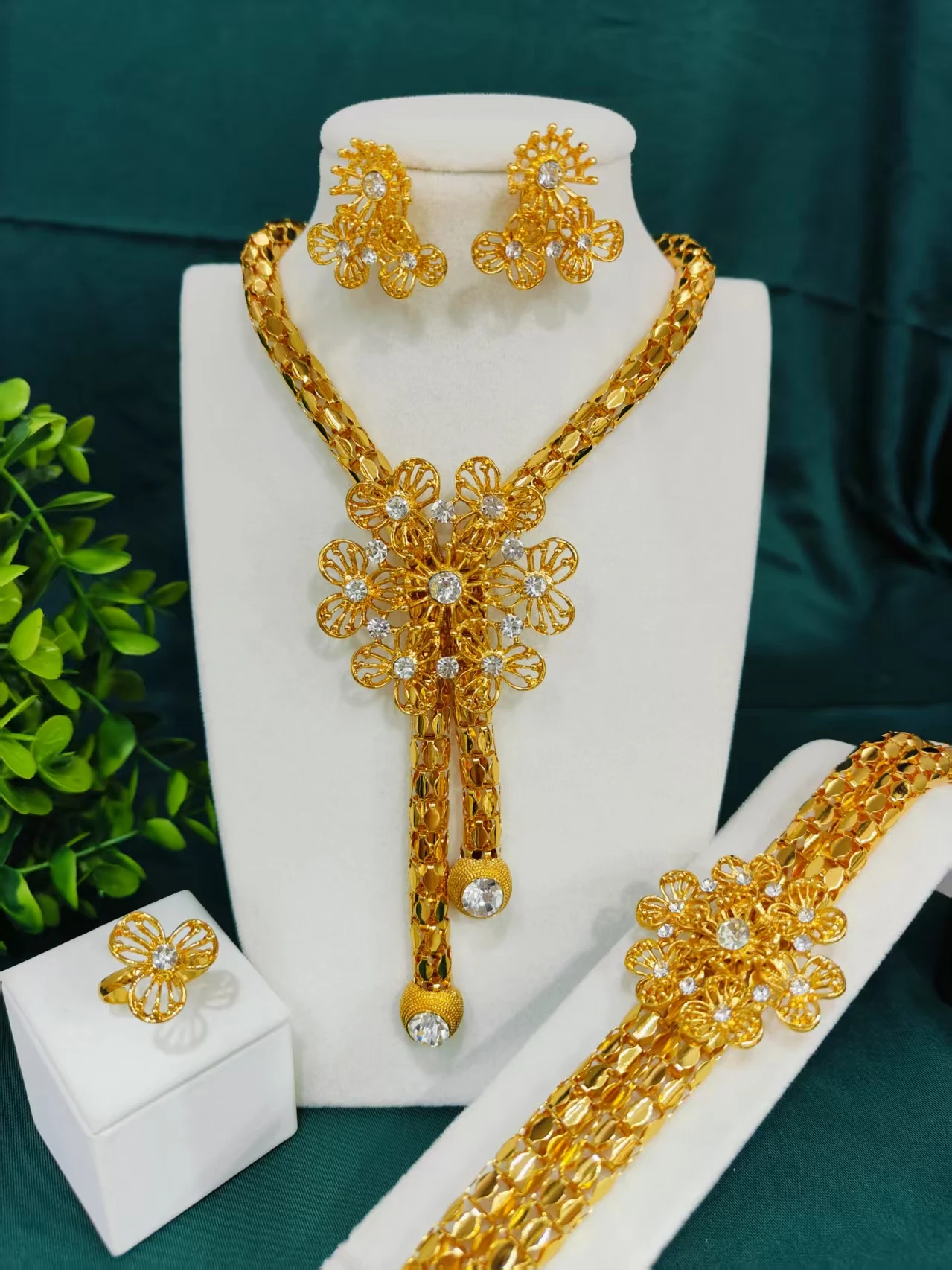 

Nigerian Jewelery Set Wedding Jewelry For Women Dubai 24K Gold Color Jewlery African Designer Earrings Bridal Necklace