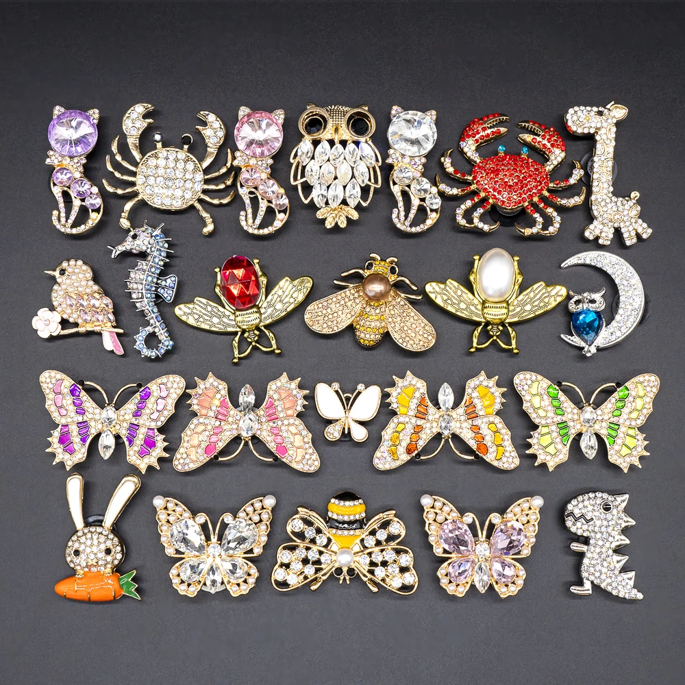 1pcs Designer Butterfly Metal Shoe Charms Bees Dinosaurs Foxes Luxury Decorations for Shoe Accessorie Crab Pins for Women Girls