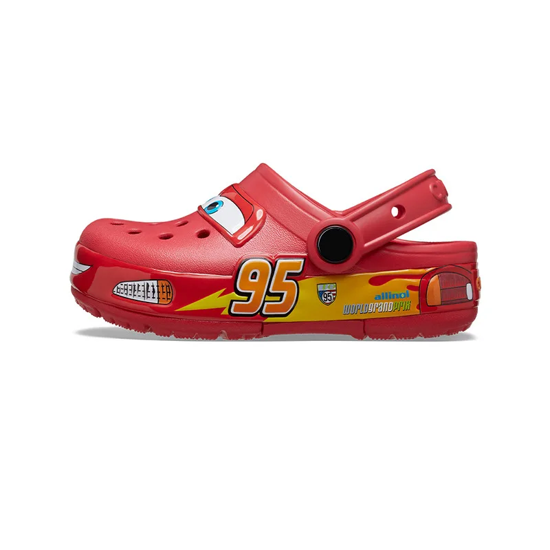 Disney Lightning Mcqueen buty Led podświetlane samochodem buty dla dzieci animacja dziecięce sandały plażowe wodoodporne dziury dno chłopcy