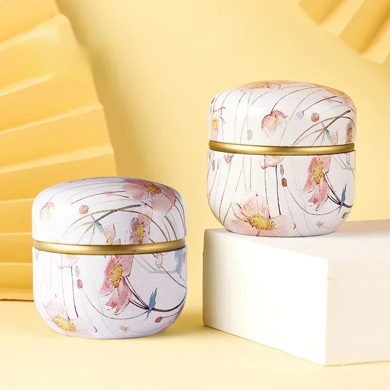 1pc Portable Tea Box Universal Tea Storage Sealed Container Retro Pattern Printed Metal Jars Kitchen Organizer Cans