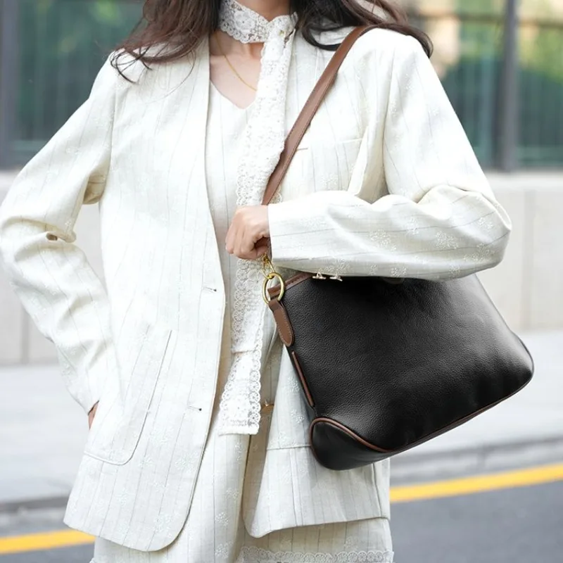 

Minimalist Chic Crossbody Diaper Bag: Elegant Women's Handbag With Luxury Designer Logo And Large Capacity Vintage Leather Tote