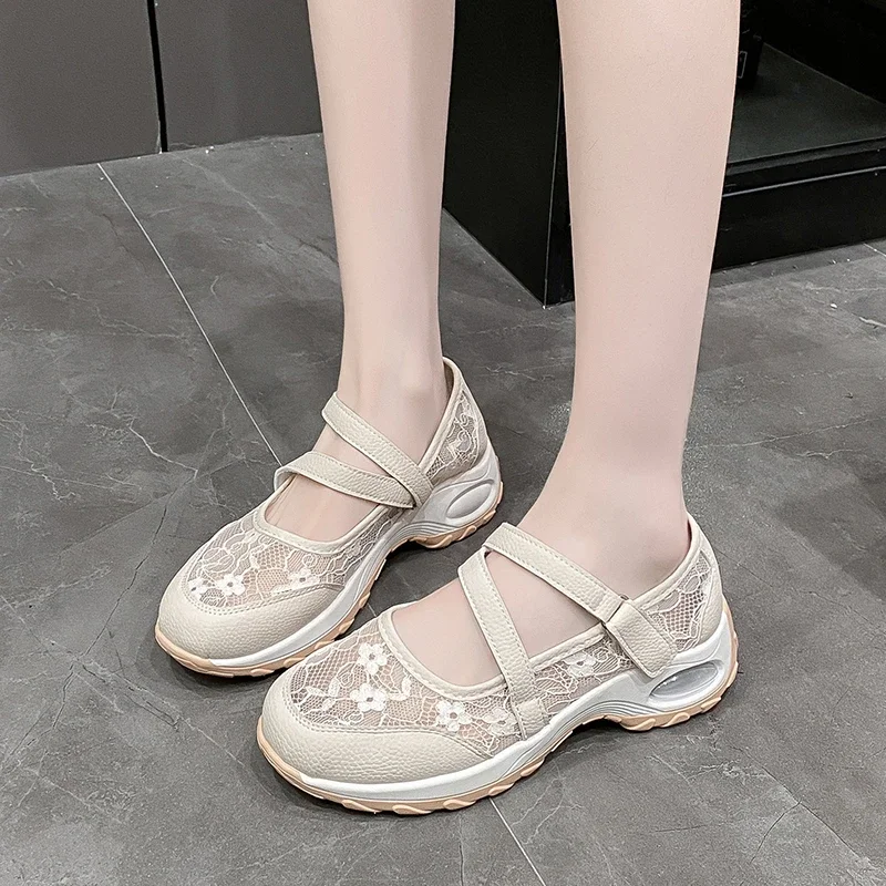 Summer mesh shoes for women breathable thin mesh small white shoes for women 2024 new soft sole sandals for large sports shoes