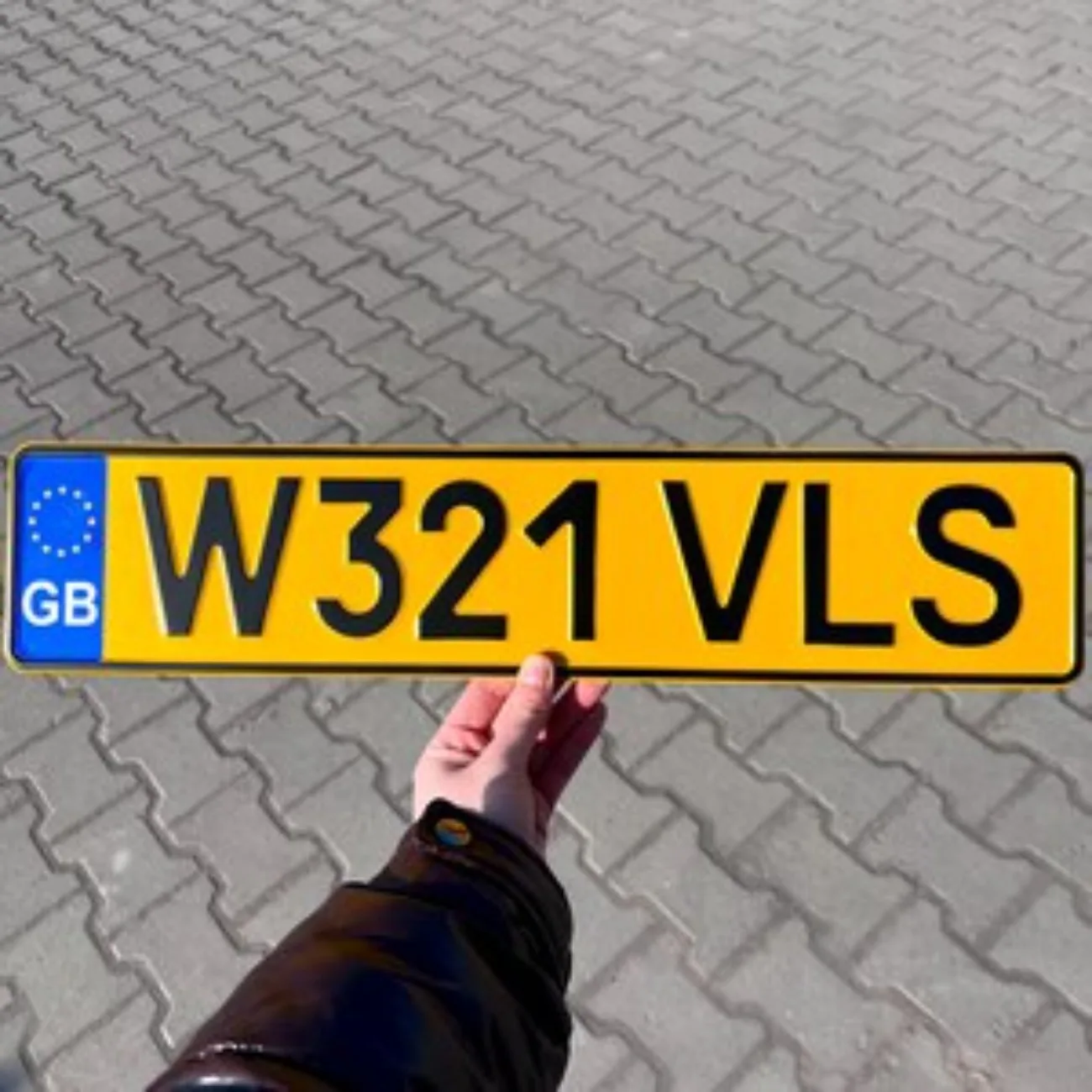 لوحة ترخيص منقوشة أوروبية برتقالية مخصصة - لافتة معدنية مخصصة من الألومنيوم، هدية عيد الأب للمنزل/السيارة الداخلية.