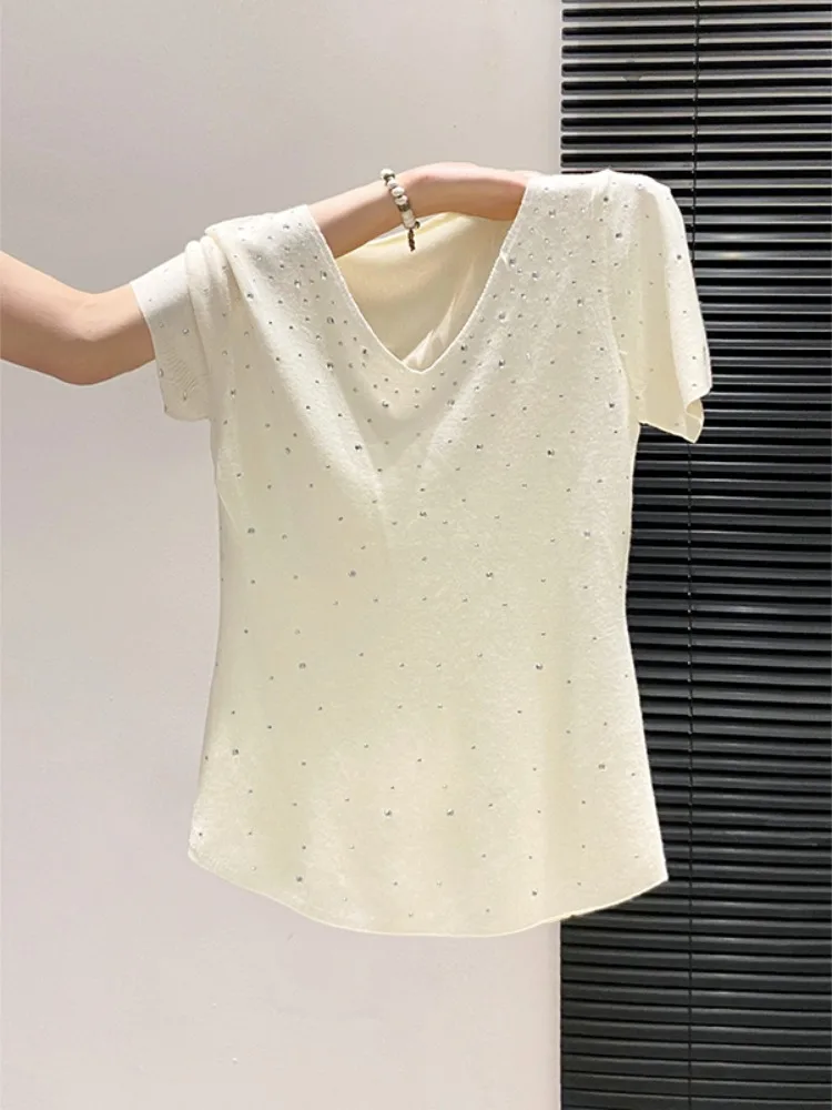 

Women's V-Neck Diamond Embedded Short Sleeve T-Shirt Breathable Slimming Versatile Commute Style Korean Fashion Summer New Ar...