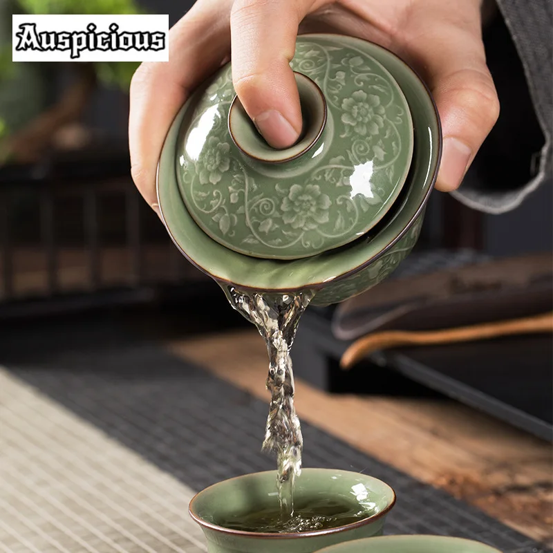 150ml Longquan Celadon Shallow Gaiwan Zen Relief Entangled Lotus Flower Tea Tureen Tea Making Cover Bowl Tea Ceremony Decoration