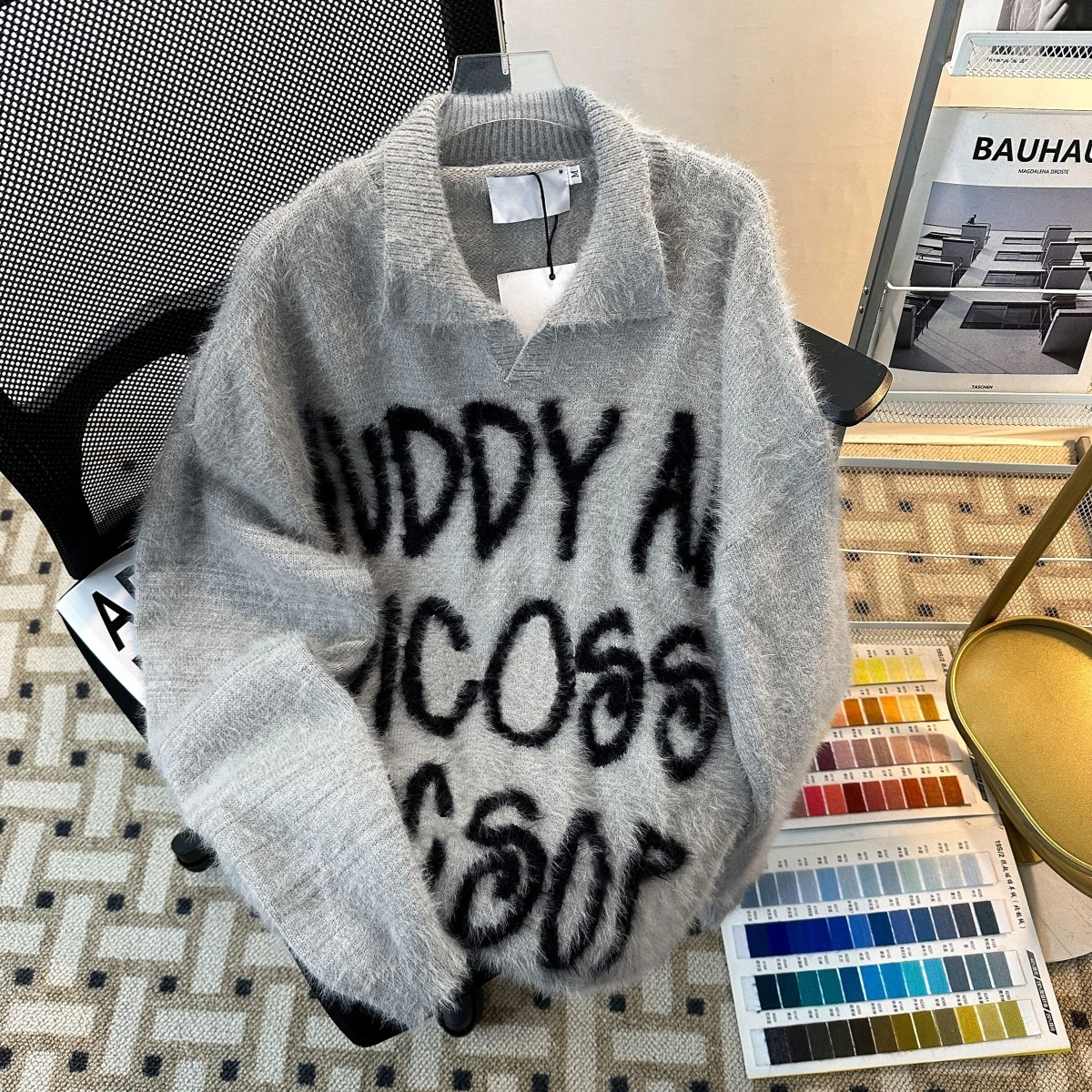 

Warmth Knitted Sweater V-Ne Collar Men's American Retro Loose Lazy Sle Autumn Winter New Arrival Polyester Fiber