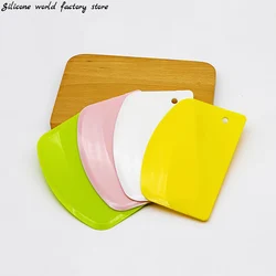 Silicone world 1PC Cream Spatula DIY Pastry Cutters Fondant Dough Scraper Cake Cutter Pastry Baking Tool Kitchen Accessories