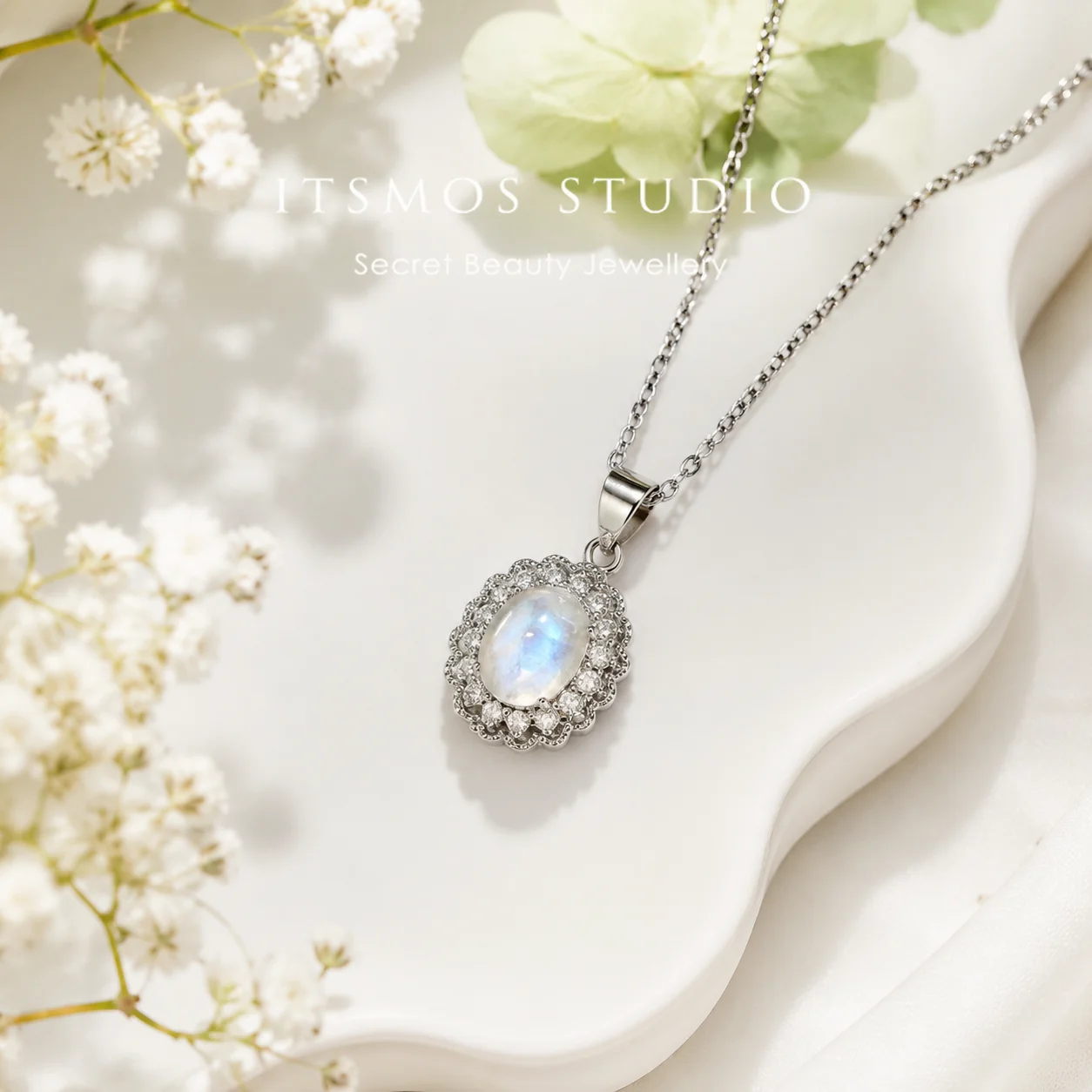 ITSMOS Genuine Moonstone Necklace Pendant CZ Halo Fine Chain Choker Blue Flash Gemstone June Birthstone Jewelry for Women