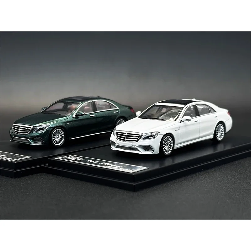 

KING In Stock 1:64 S65 W222 Metal WHITE Green Diecast Diorama Car Model Toys