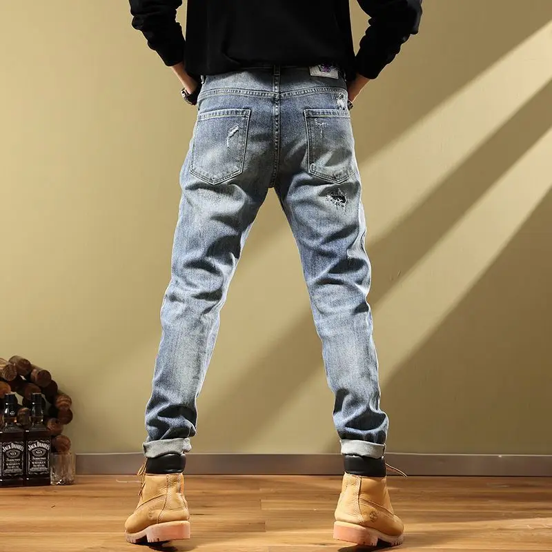 Fashion Embroidery ripped Men's Jeans Handsome Personality Broken Scrap Small Feet Vintage Old style New Autumn Style pants