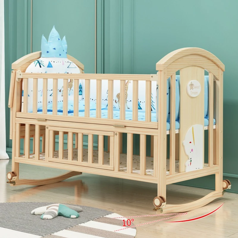 Comfortabel babybedje, massief hout, beweegbaar, met luiercommode en klamboe, multifunctioneel babybedje, in hoogte verstelbaar