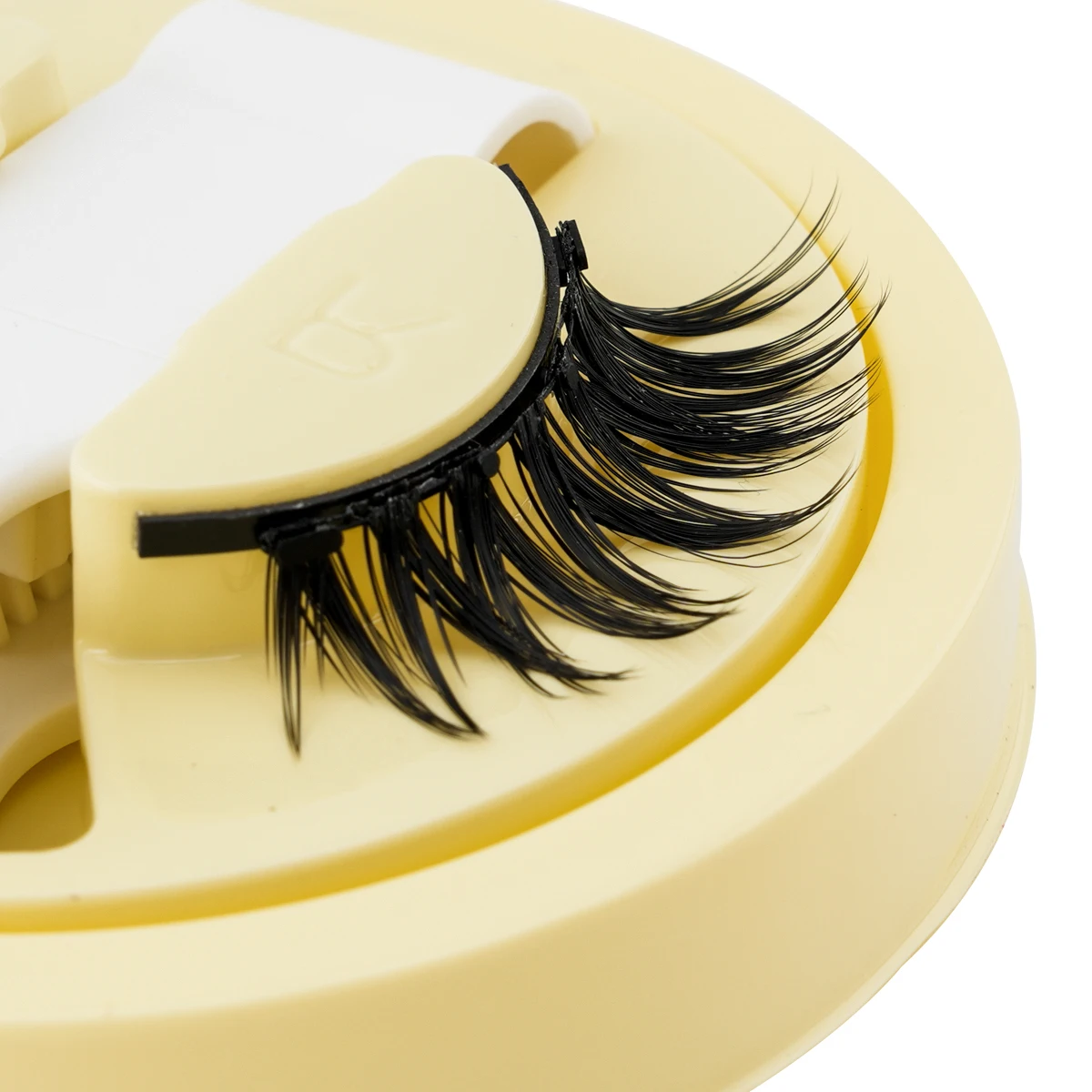 Magnetic Eyelashes No Glue Needed Reusable Natural Look 3D Faux Mink Lashes Easy Apply Magnetic Lashes Set for Eye Makeup Tool
