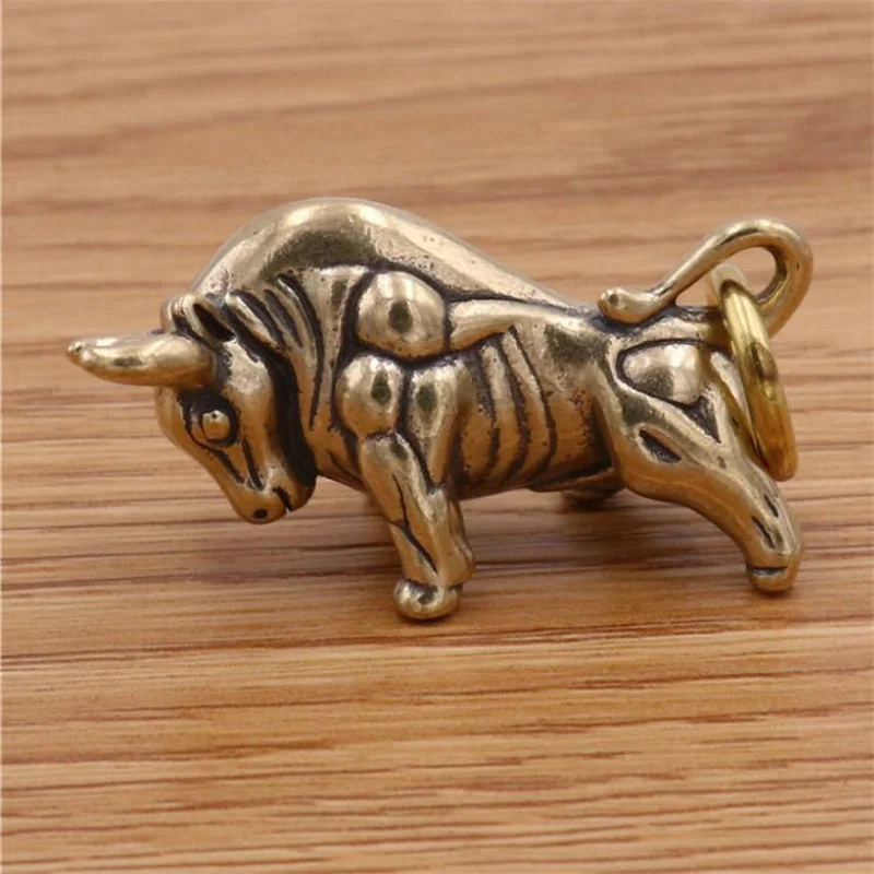 New Mini Retro Brass Wall Street Bull Statue Sculpture Gift Keychain Ornament Home Office Desk Decorative Ornament