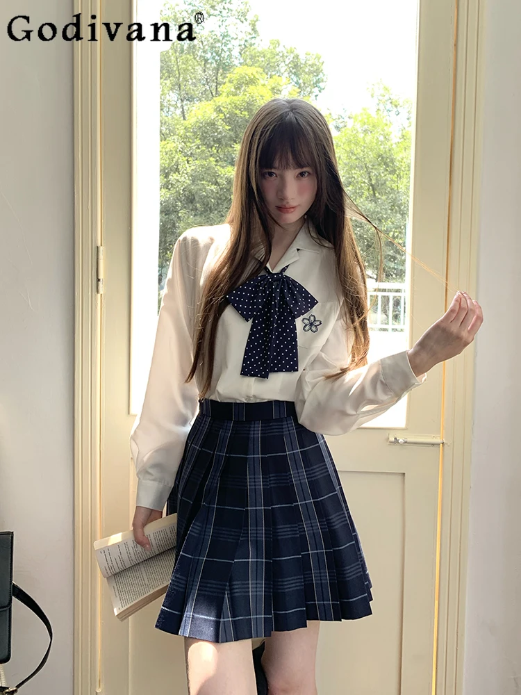 

JK College Long Sleeve Girl New Age-reducing Embroidered Shirt Spring Autumn Fashion High Waist Versatile Blue Plaid Skirt