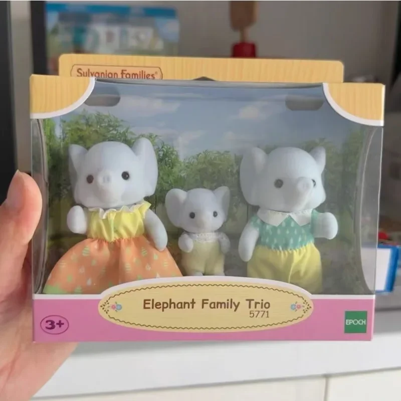 Sylvanian Families Anime Girl Figuras ternurines Auténticos críticos de Calico Conjunto de muebles elefante familia trio 5771