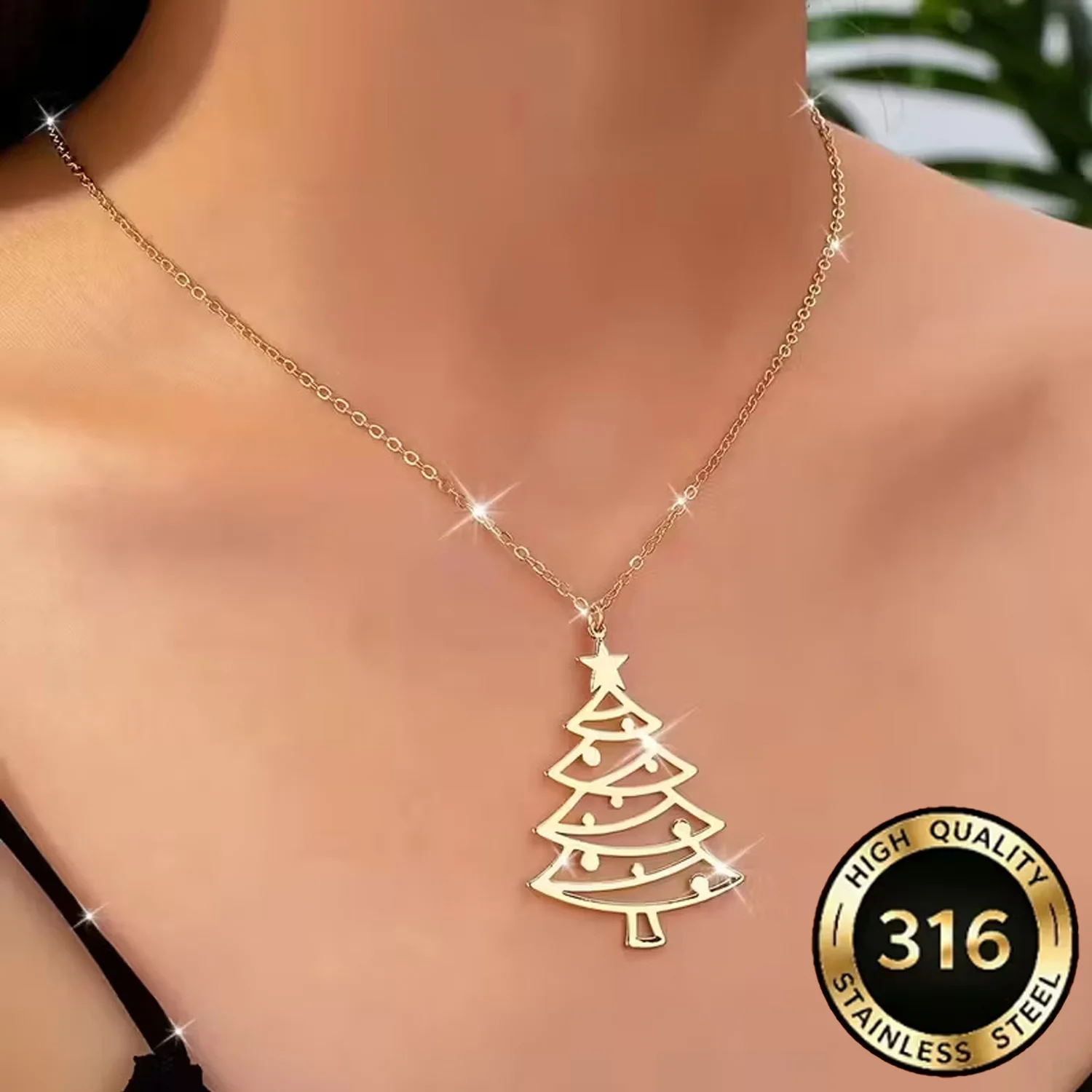 New Christmas Fashion Creative Stainless Steel Hollow Christmas Tree Pendant Necklace for Women' Holiday Party Accessories